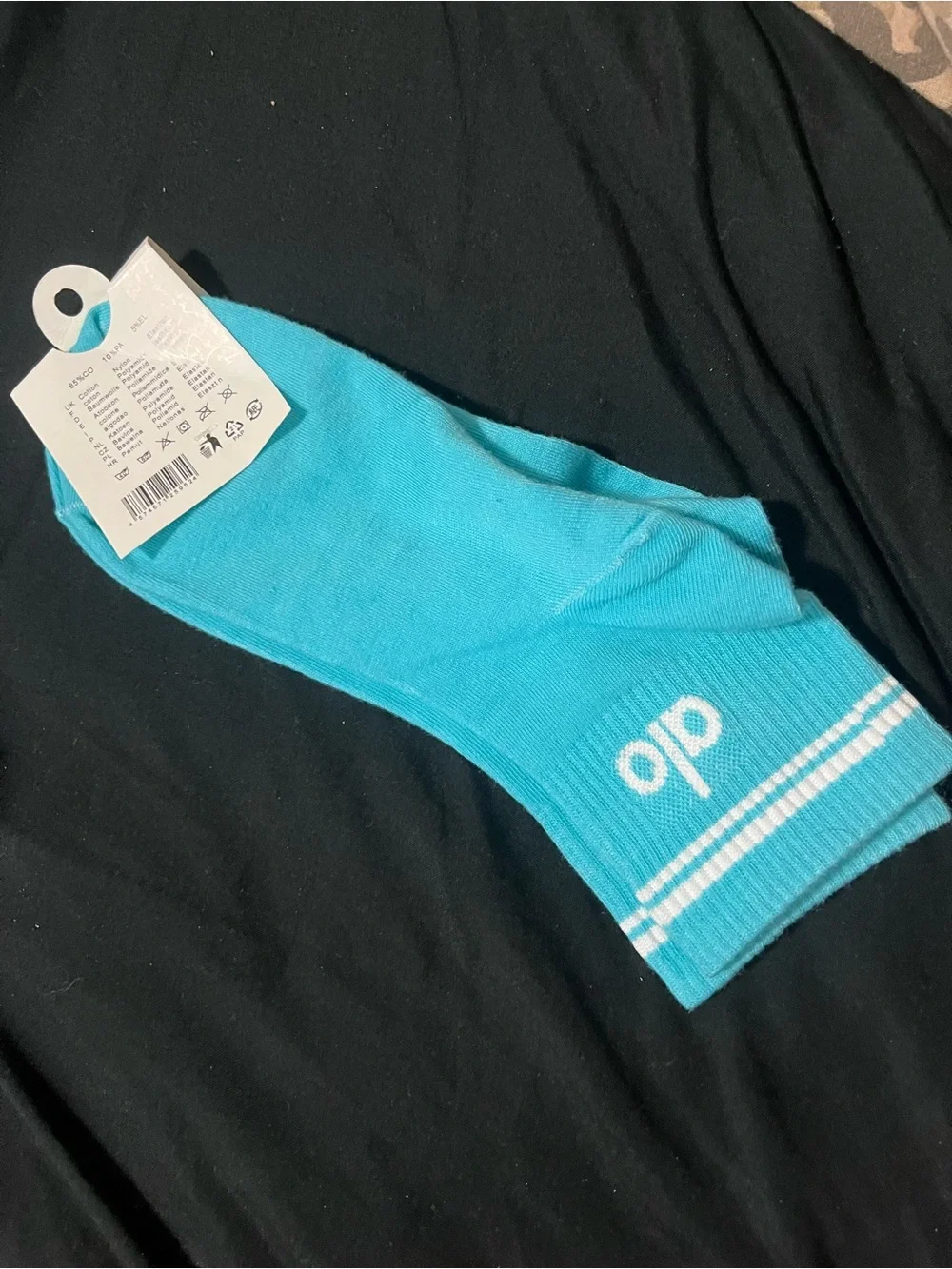 Yoga Crew Socks in Turquoise with White Logo